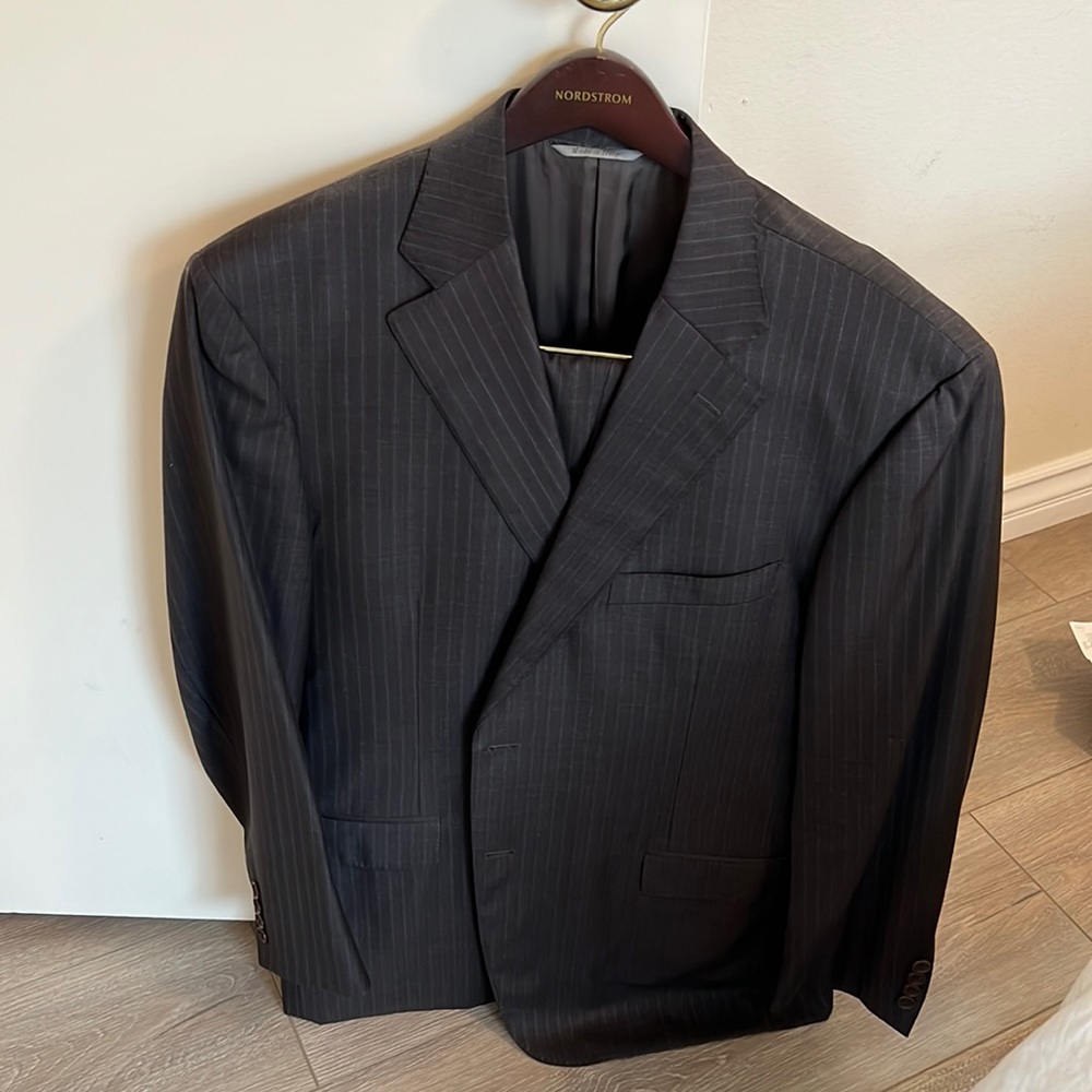 Men’s Canali suit - Size 44R